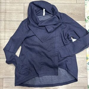 New! Zella sweatshirt wrap size large